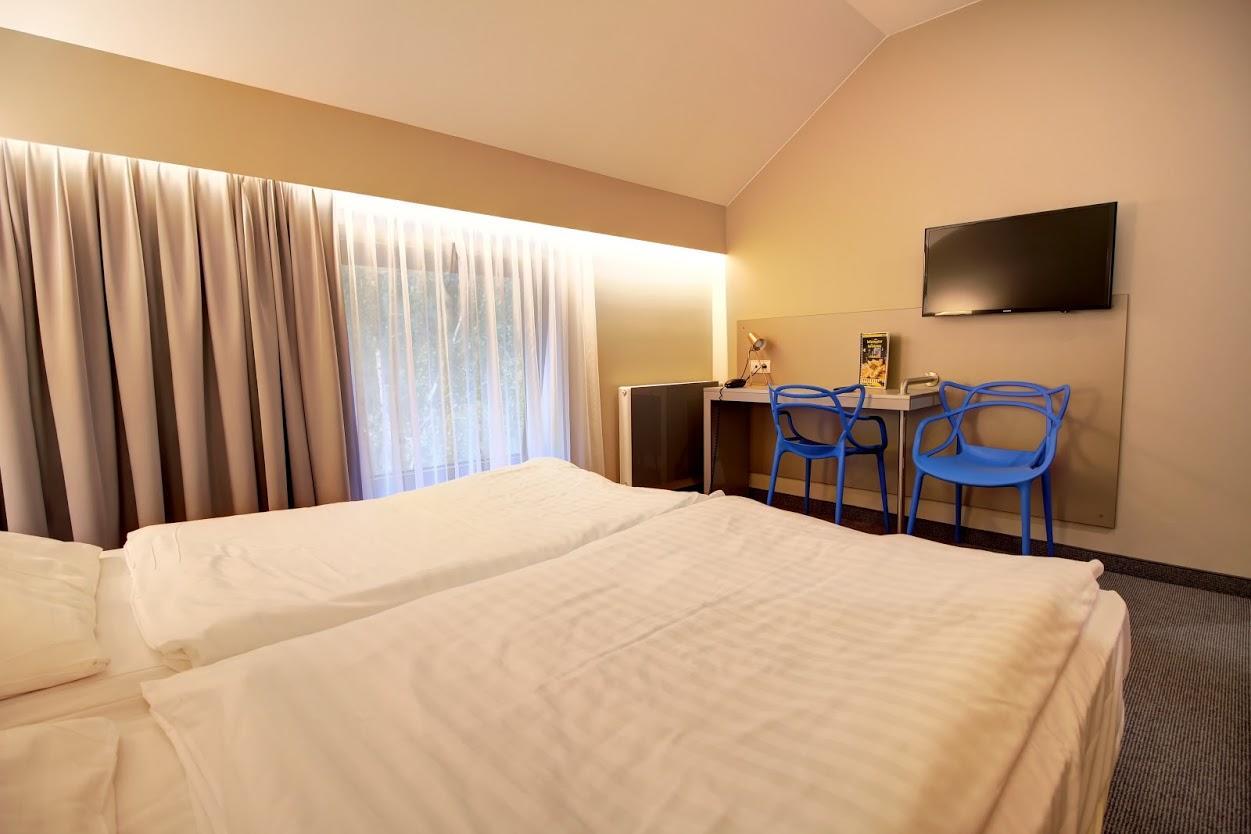 Auto Port Przytoczna Bed & Breakfast Nowa Niedrzwica ภายนอก รูปภาพ