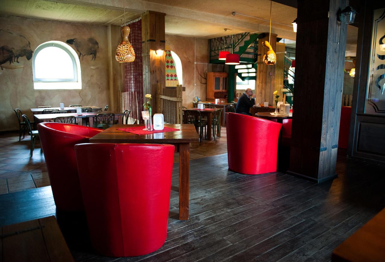 Auto Port Przytoczna Bed & Breakfast Nowa Niedrzwica ภายนอก รูปภาพ